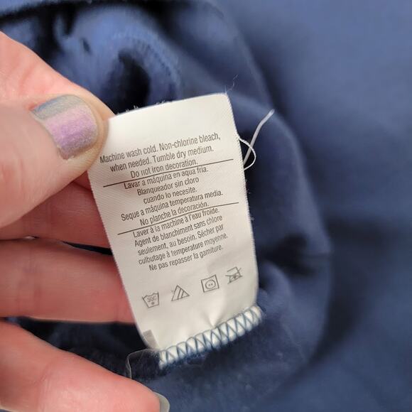 Disney World 2009 Sweatshirt Hanes Navy Blue Mickey Goofy Pluto M Disney Parks - Picture 9 of 10